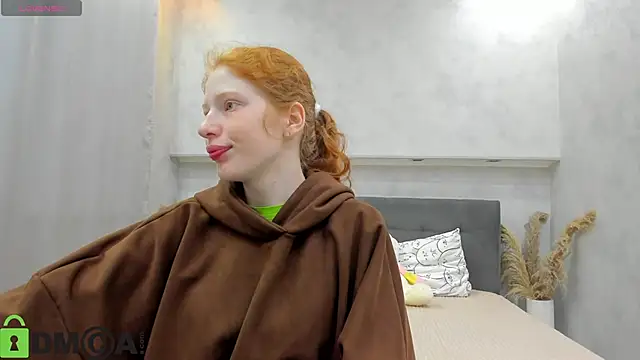 Sandra Wi1son online show from 05-20-26, 01:35
