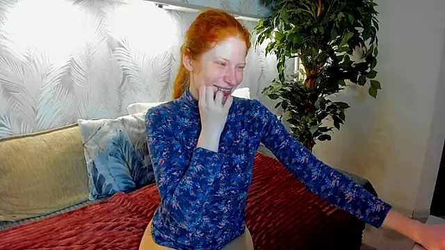 Sandra Wi1son online show from 02-17-26, 01:36