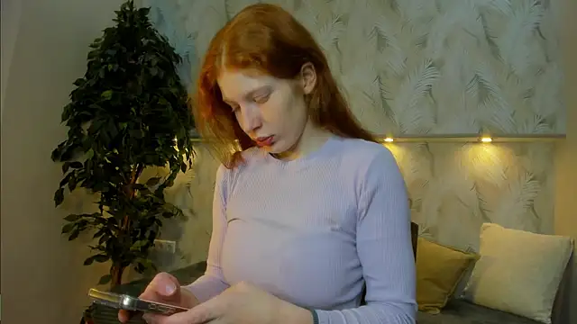 Sandra Wi1son online show from 11-25-25, 01:39