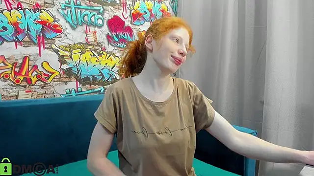Sandra Wi1son online show from 04-27-26, 01:36