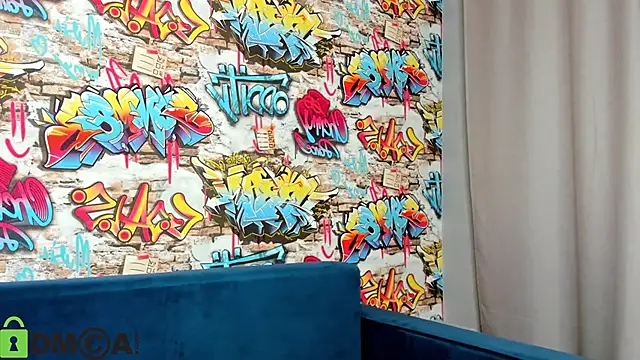 Sandra Wi1son online show from 09-28-25, 01:01