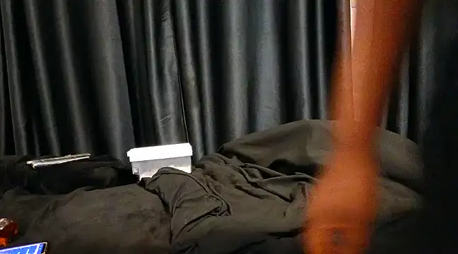 Snapshot of Assiology1111 chatting on 03-14-25, 01:57 Assiology1111 online show from 03-14-25, 01:57