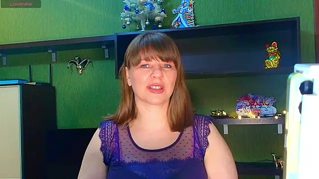 VeronikawGold online show from 12-22-25, 08:03