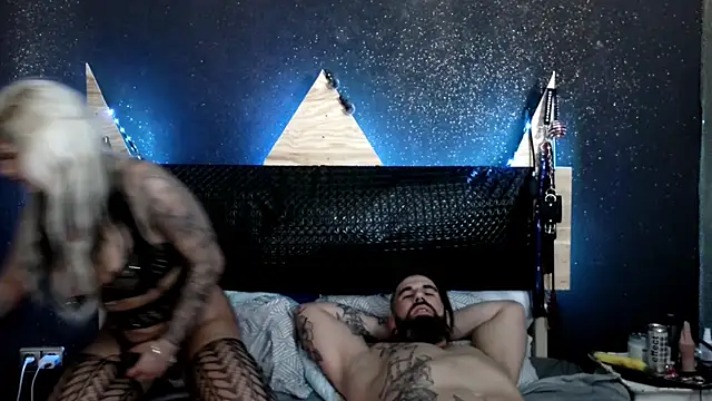 Glory Max online show from 03-25-26, 06:29