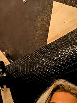 Glory Max online show from 02-19-26, 09:23