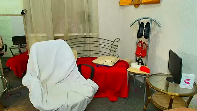 faiirylight online show from 02-18-26, 07:49