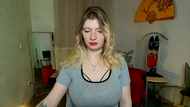 Snapshot of faiirylight chatting on 03-23-26, 06:24 faiirylight online show from 03-23-26, 06:24