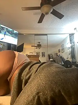 BubblyBabyy online show from 11-16-25, 07:13