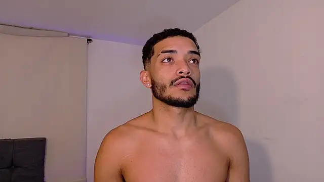 eross chipre  online show from 03-03-26, 03:02