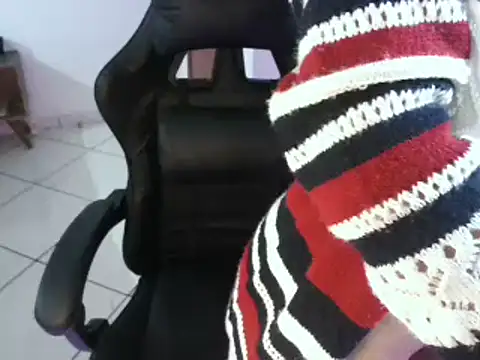 visualprivileged online show from 09-25-25, 03:40