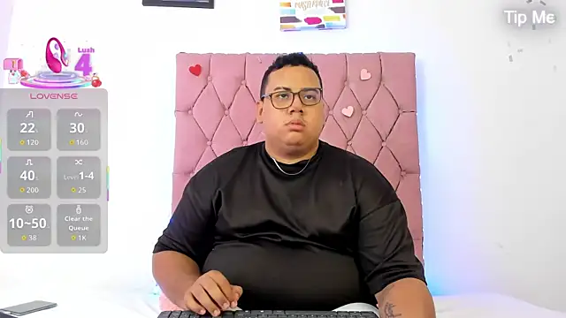 MICHAEL AND SHARON online show from 09-24-25, 10:48