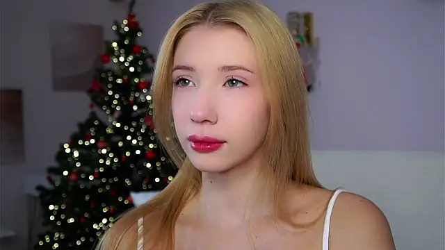 SunnivaCovil online show from 01-12-26, 03:41