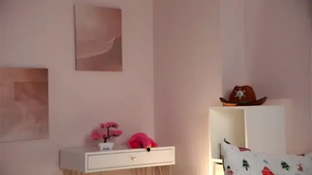 SunnivaCovil online show from 04-04-26, 02:45