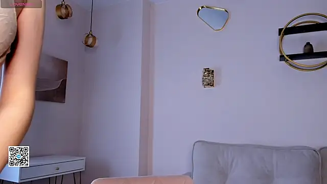 SunnivaCovil online show from 03-05-25, 05:50