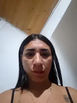 hot veteran01 online show from 02-07-26, 10:34