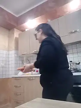 Dolcecurvy online show from 03-13-25, 02:01