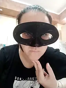 Dolcecurvy online show from 09-17-25, 09:22