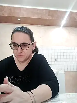 Dolcecurvy online show from 11-17-25, 09:13