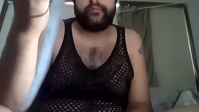 Snapshot of kinkyfag94 chatting on 06-24-26, 02:43 kinkyfag94 online show from 06-24-26, 02:43