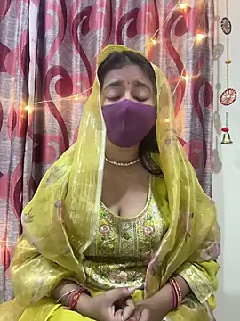Snapshot of Dishasarmaa05 chatting on 02-20-25, 02:24 Dishasarmaa05 online show from 02-20-25, 02:24