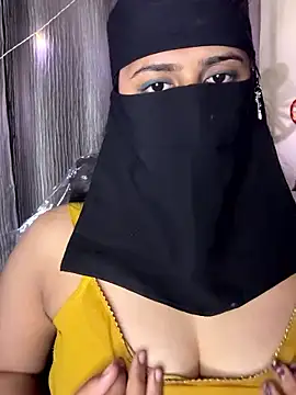 Dishasarmaa05 online show from 01-09-26, 04:47