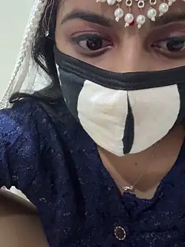 Dishasarmaa05 online show from 04-09-26, 04:13