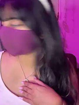 Dishasarmaa05 online show from 12-18-25, 04:33