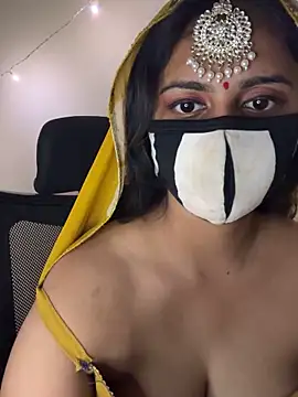 Dishasarmaa05 online show from 04-19-26, 02:40