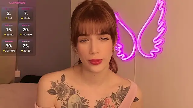 FrancescaFerra online show from 12-04-25, 05:34