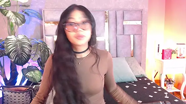 Tyla Ks online show from 09-12-25, 07:24