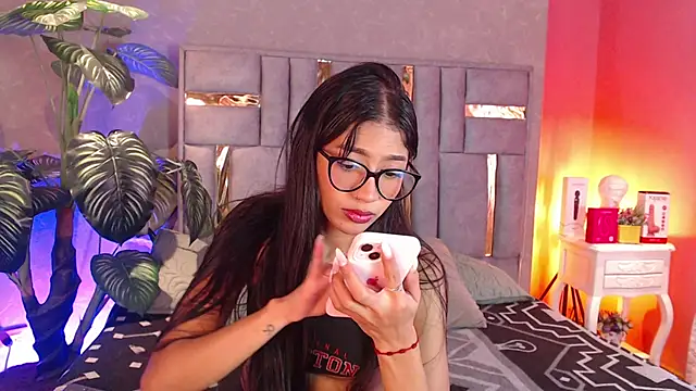 Tyla Ks online show from 09-23-25, 07:32