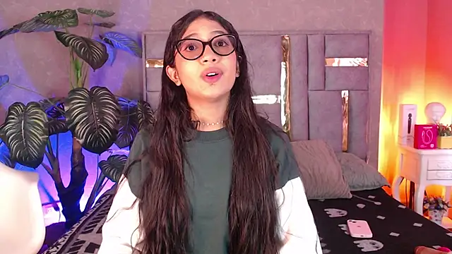 Tyla Ks online show from 09-13-25, 07:36