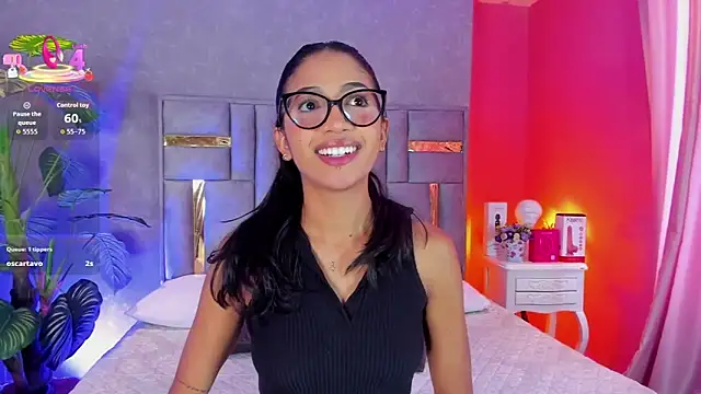 Tyla Ks online show from 04-15-26, 07:40