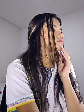 sophia ramirez12 online show from 12-18-25, 09:51