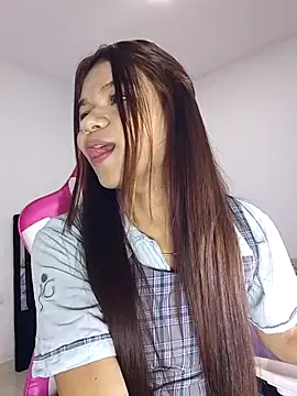 sophia ramirez12 online show from 05-06-26, 08:46