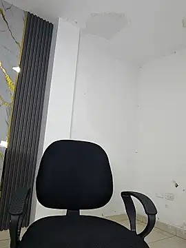 sophia ramirez12 online show from 10-02-25, 10:24