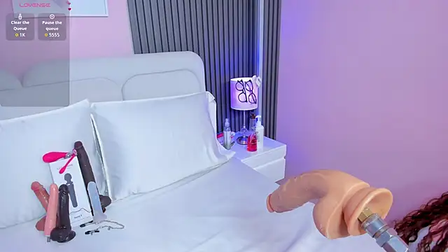 honey sofii  online show from 03-26-26, 09:40