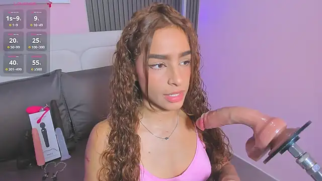 honey sofii  online show from 02-18-26, 11:39