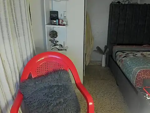 Fox2evans online show from 12-15-25, 07:25