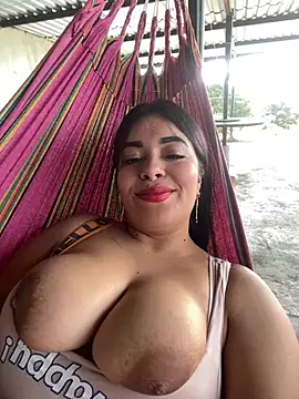  SARA 69 online show from 04-26-26, 01:52