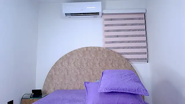 abigail fx online show from 11-21-25, 03:05