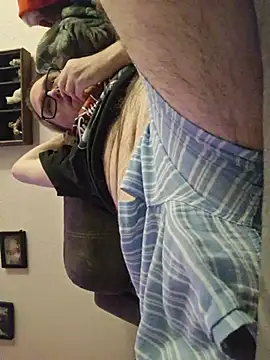 Smallone327 online show from 02-16-26, 06:56