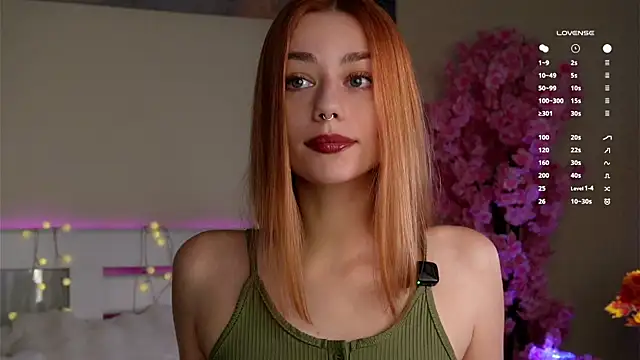 EmilaMills online show from 11-22-25, 12:54