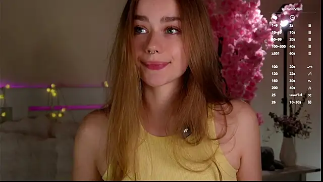 EmilaMills online show from 04-25-26, 01:14