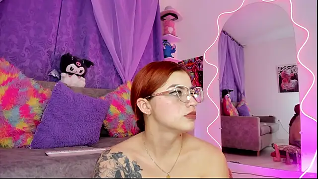 MelaniJhonson online show from 06-19-26, 02:28