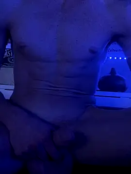 cazzone912025 online show from 10-05-25, 04:36