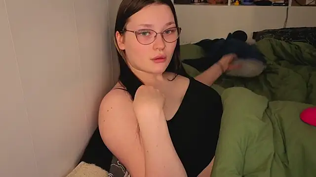 Snapshot of milliedoll chatting on 11-13-25, 09:46 milliedoll online show from 11-13-25, 09:46