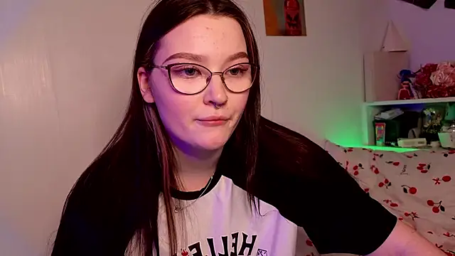 Snapshot of milliedoll chatting on 02-17-26, 01:52 milliedoll online show from 02-17-26, 01:52