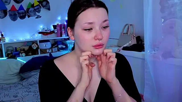 Snapshot of milliedoll chatting on 10-29-25, 07:51 milliedoll online show from 10-29-25, 07:51