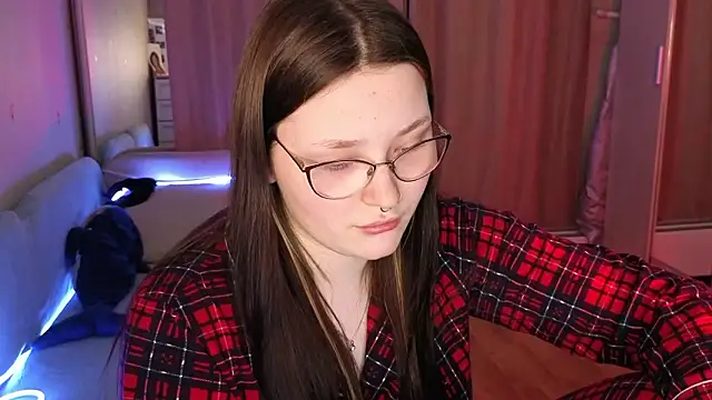 Snapshot of milliedoll chatting on 03-03-26, 01:40 milliedoll online show from 03-03-26, 01:40